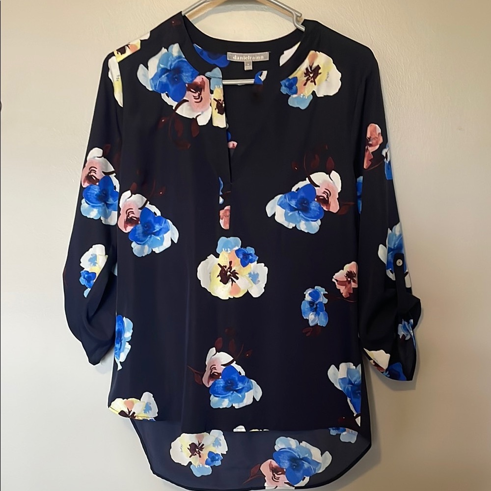 Daniel Rainn Navy Floral Blouse - Blue & White Floral Print